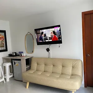 Habitación en casa particular Adyam